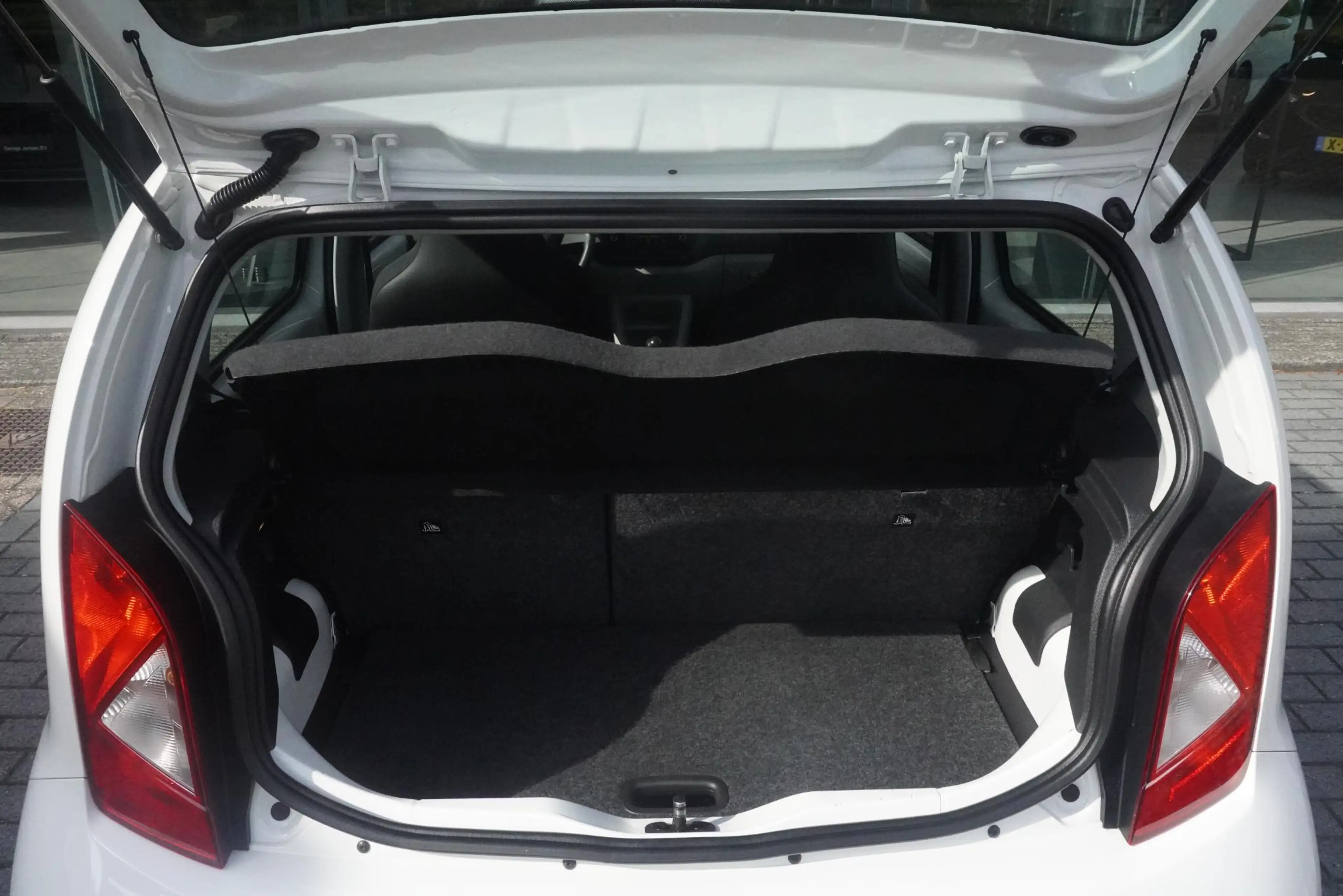 SEAT Mii 1.0 Style Intense | BTW | NAP | CRUISE CTRL | STOE — photo 8