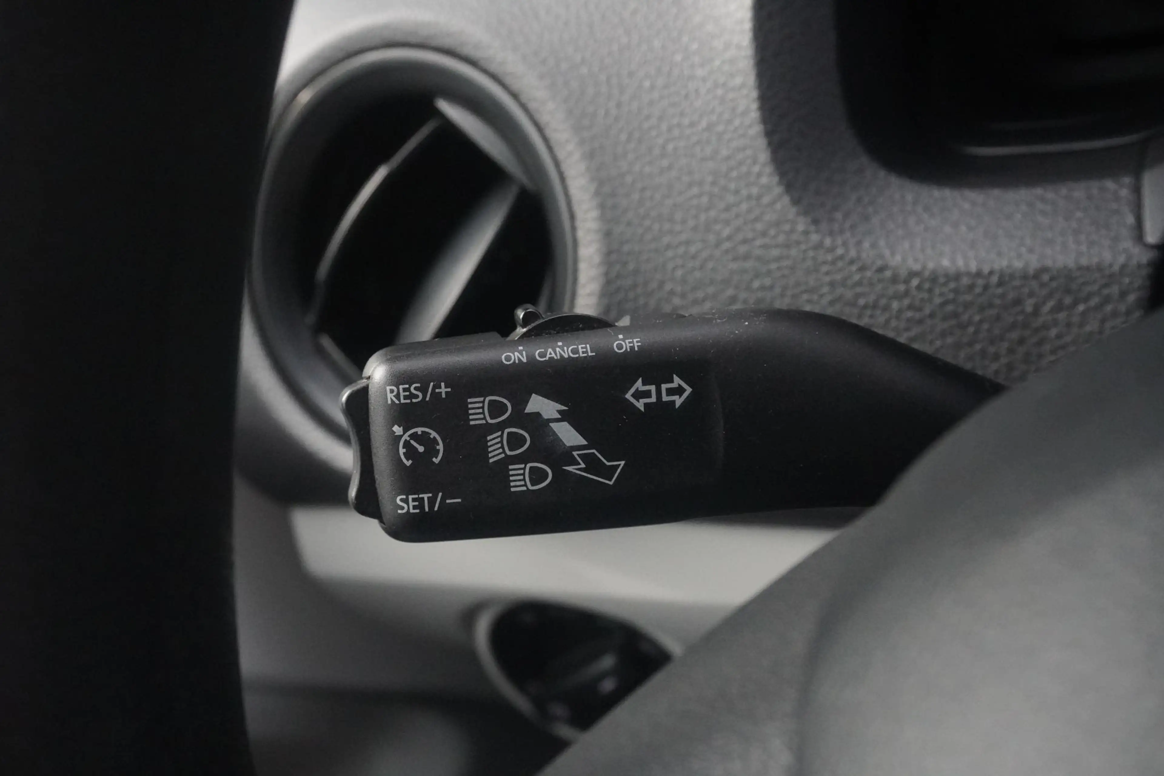 SEAT Mii 1.0 Style Intense | BTW | NAP | CRUISE CTRL | STOE — photo 14