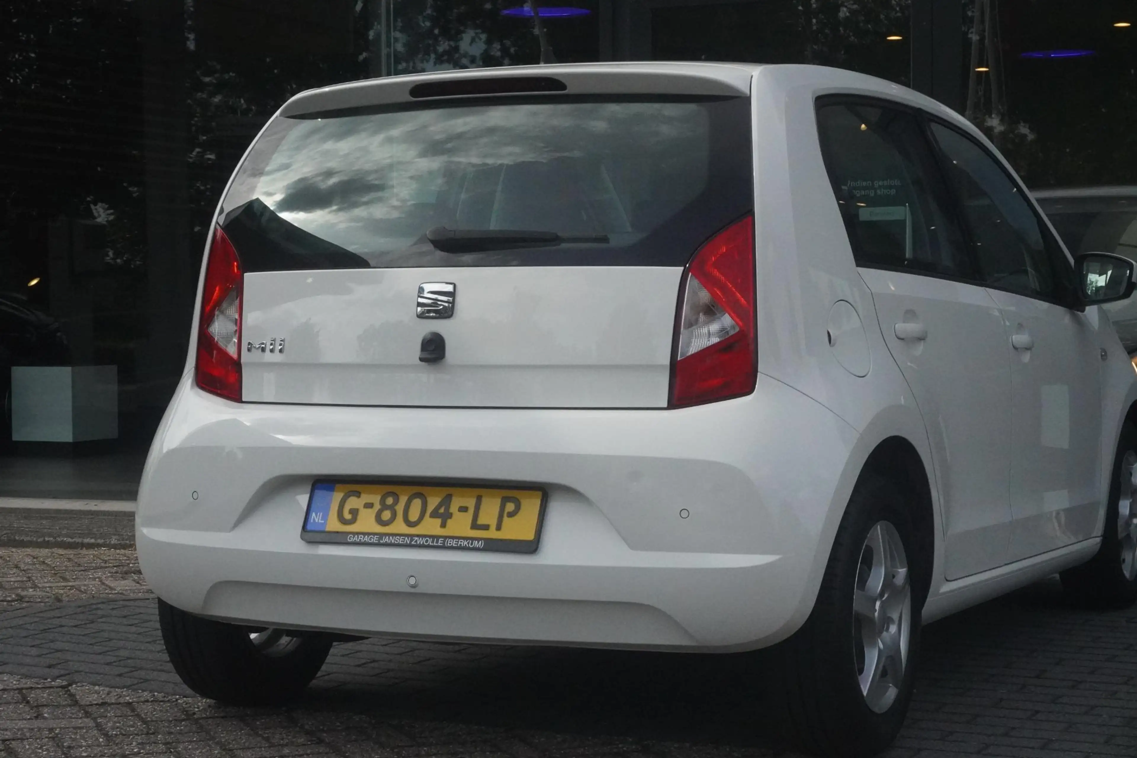 SEAT Mii 1.0 Style Intense | BTW | NAP | CRUISE CTRL | STOE — photo 6