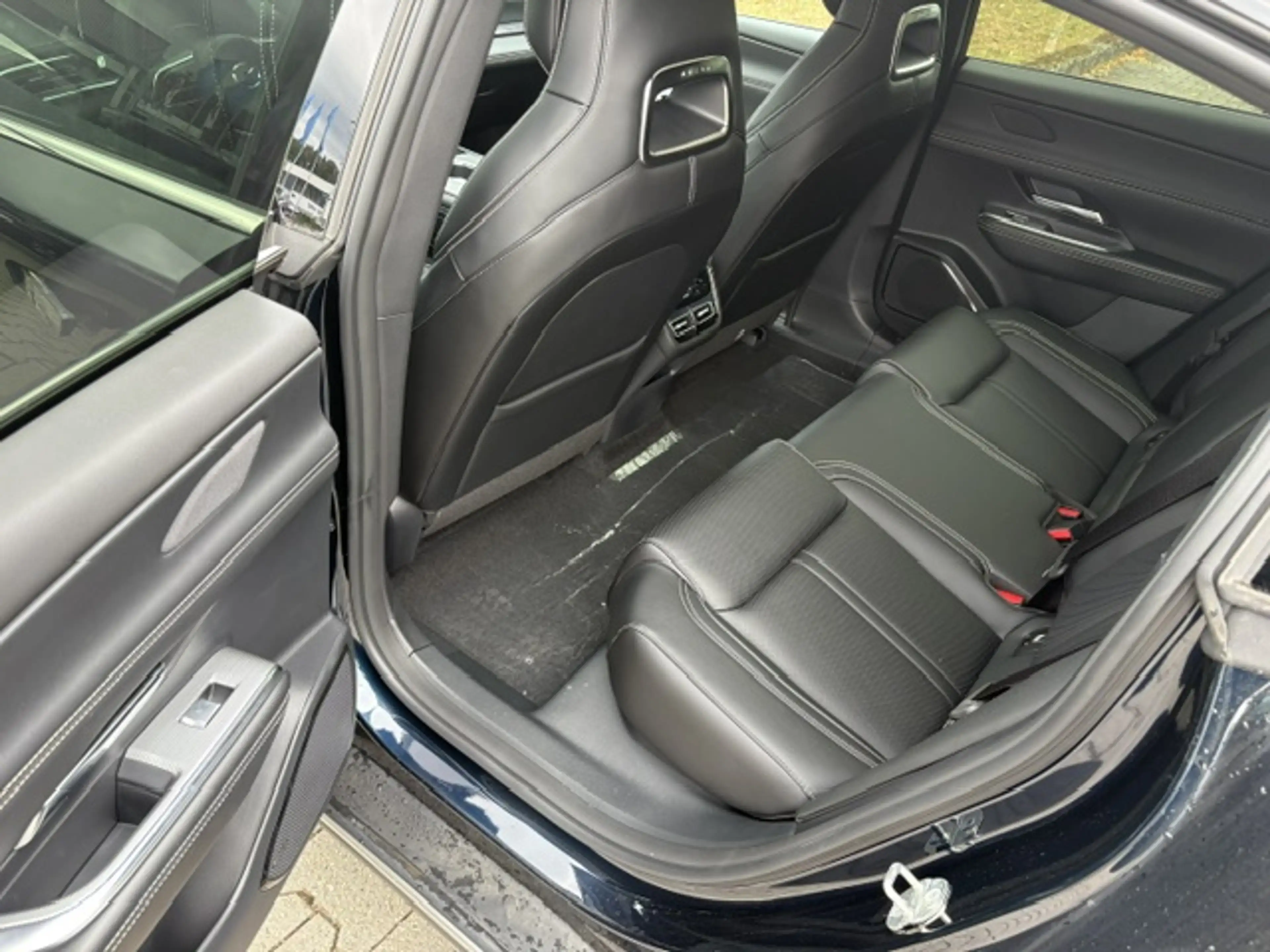 Mazda 6e EV 258ps RWD Takumi Leder Schwarz — photo 11
