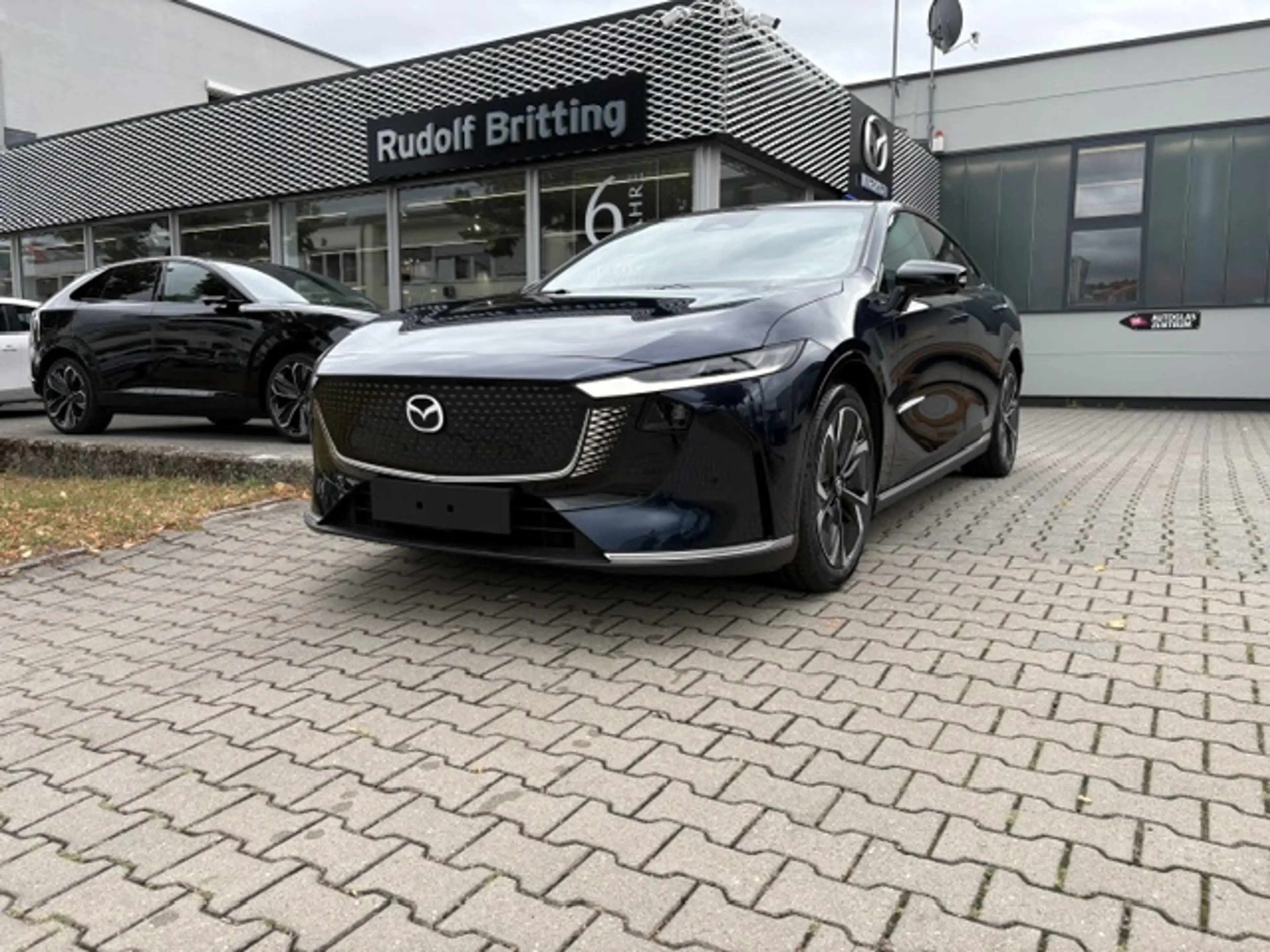 Mazda 6e EV 258ps RWD Takumi Leder Schwarz — photo 3
