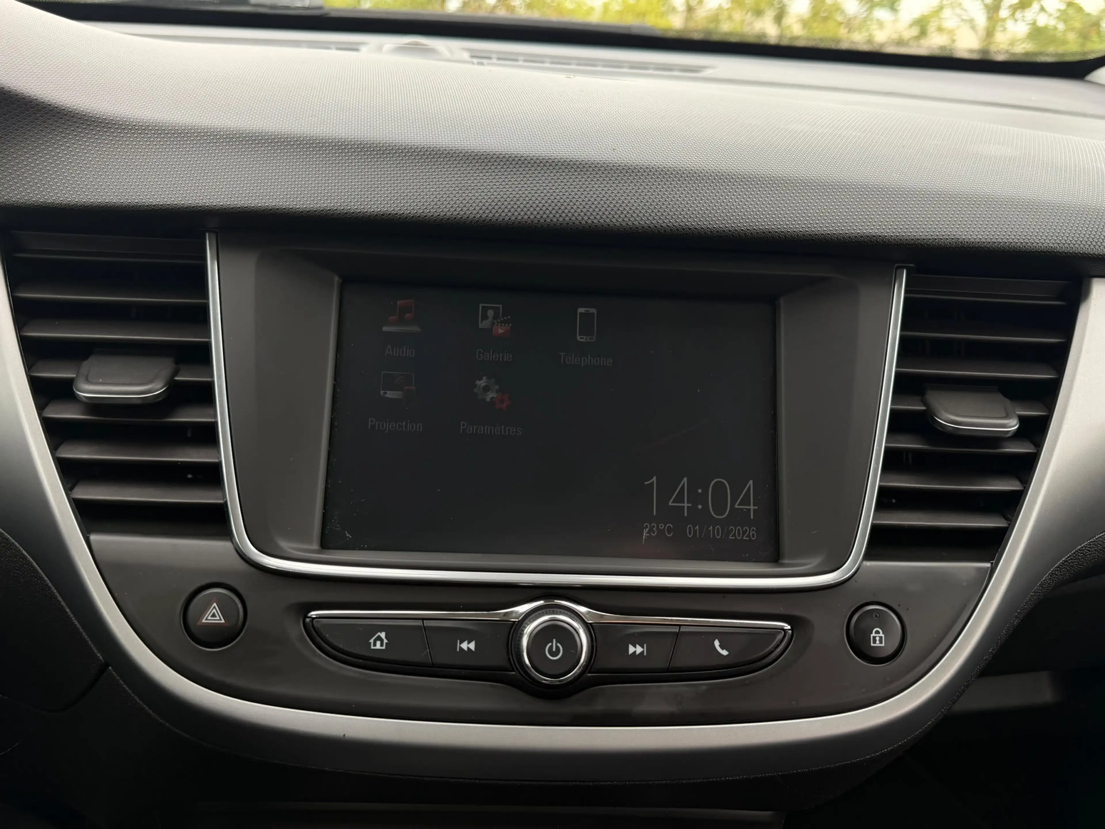 Opel Crossland X — photo 9