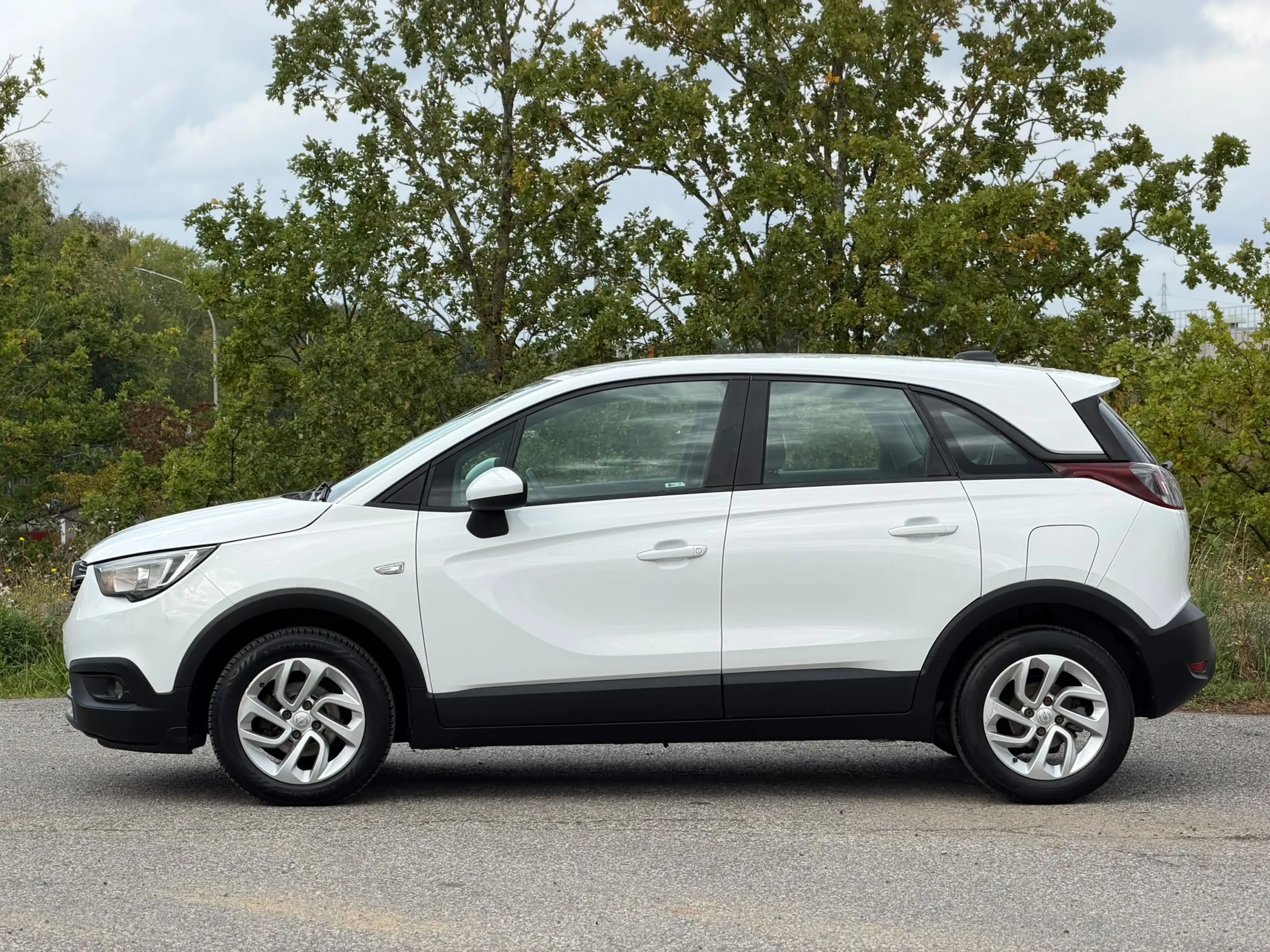 Opel Crossland X — photo 4
