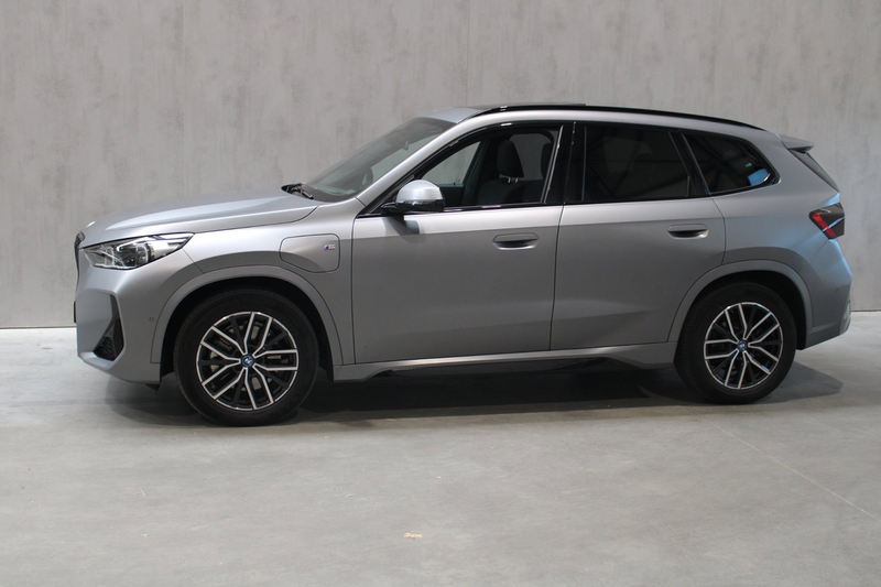 BMW X1 XDrive30e M Sport Panno/360g Camera/H&K/ Zeer veel — photo 9