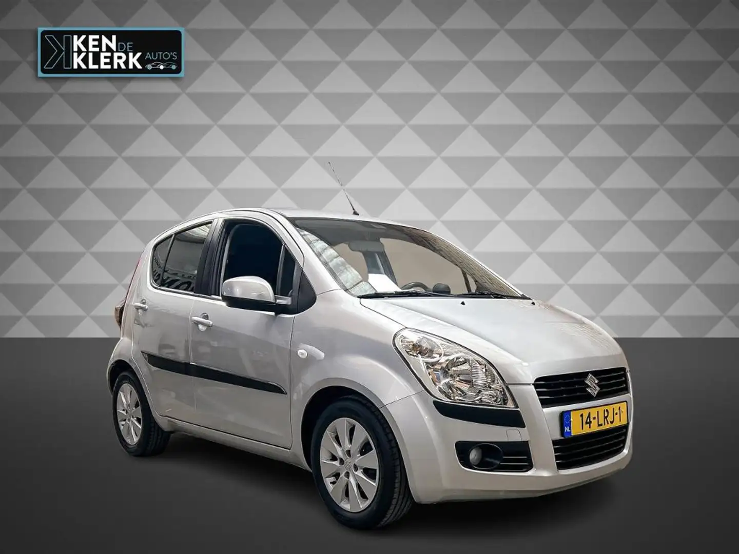 Suzuki Splash 1.2 Exclusive Dealer onderhouden NAP! Gris - 2
