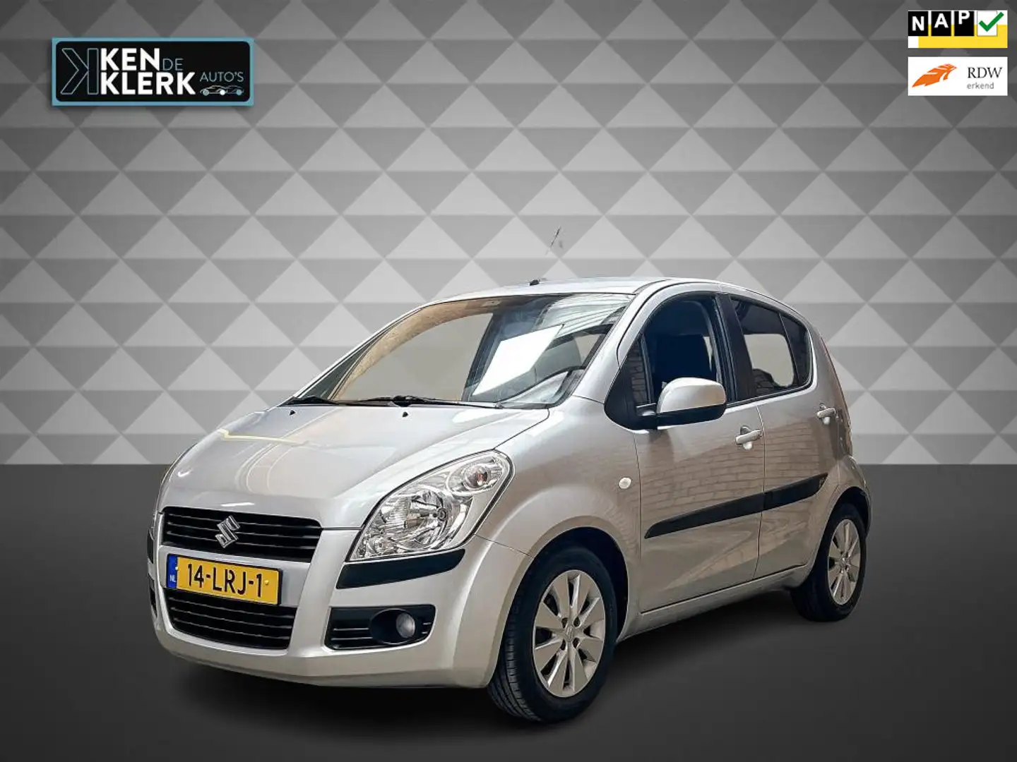 Suzuki Splash 1.2 Exclusive Dealer onderhouden NAP! Gris - 1