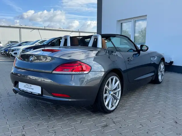 BMW Z4 view 6