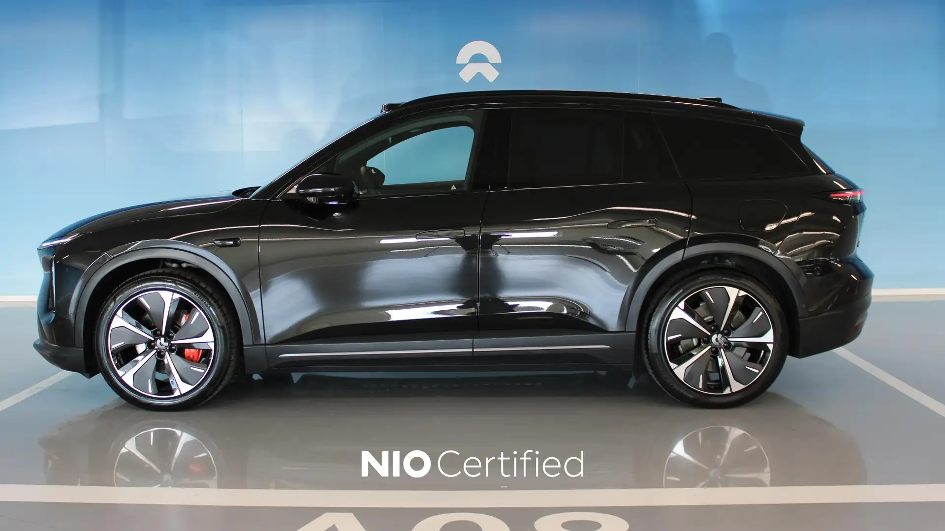 NIO EL6 Long Range Schwarz - 2