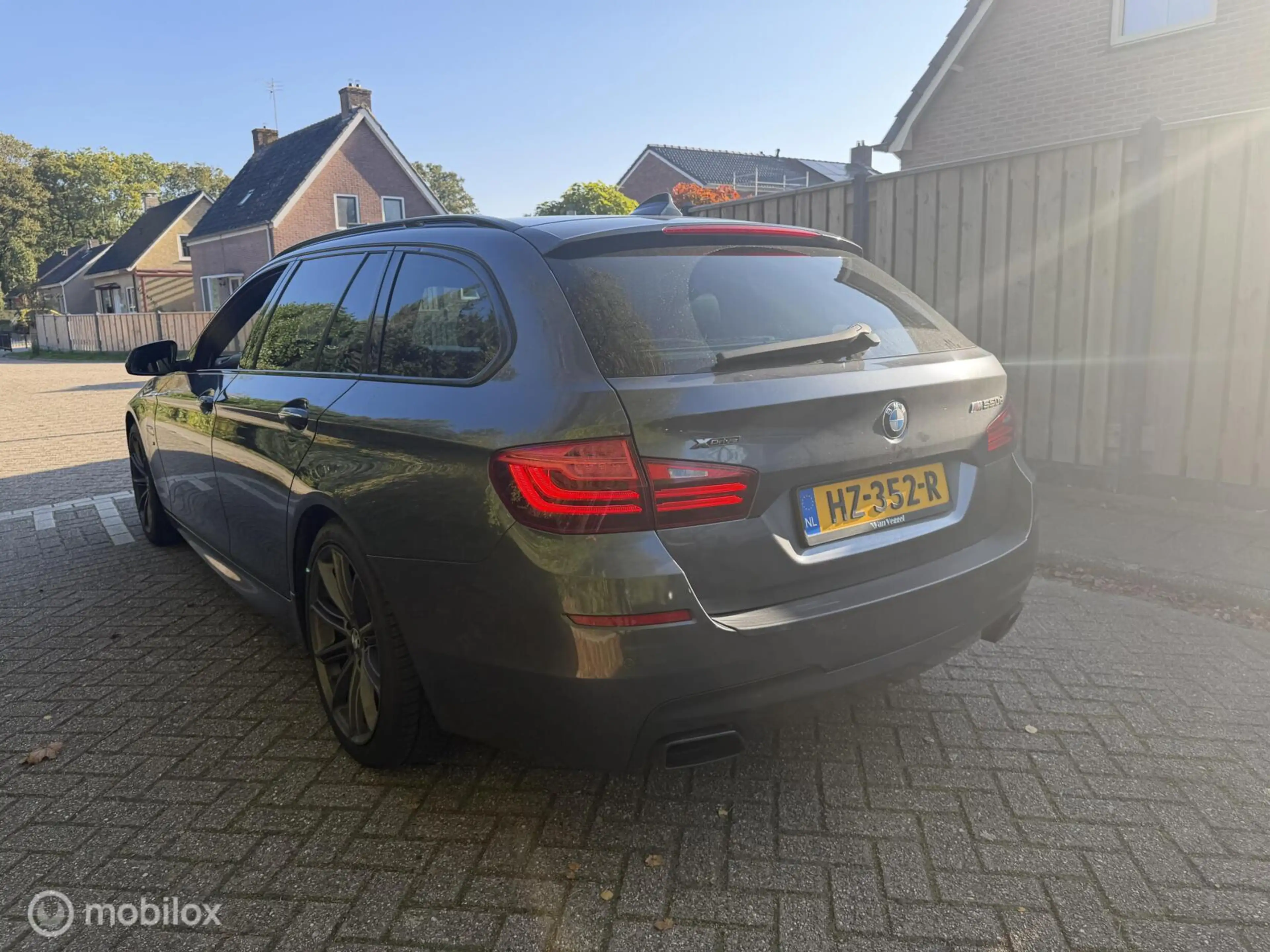 BMW M550 5-serie Touring M550xd EX BPM PANO FUL OPTIES — photo 4