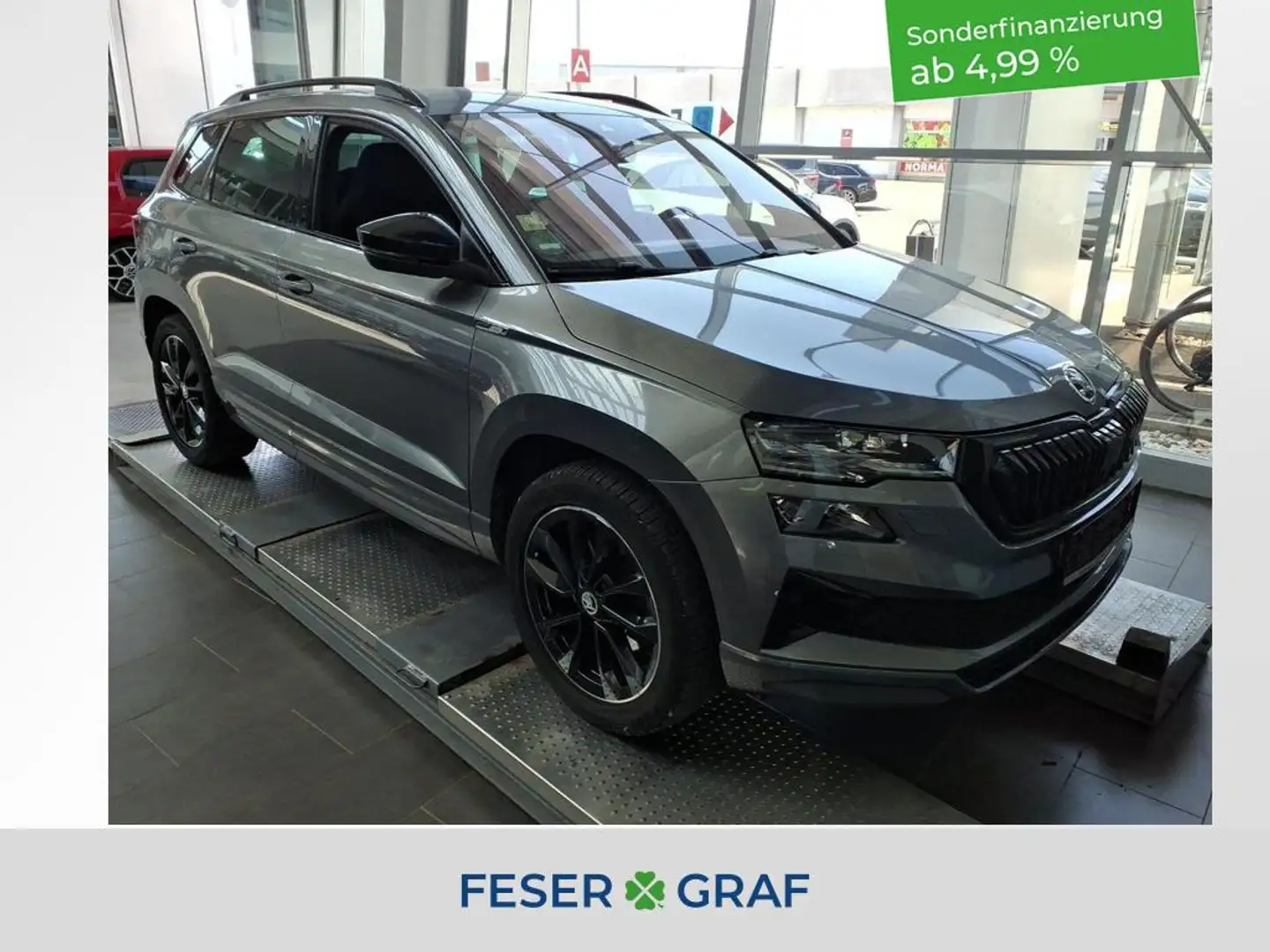 Skoda Karoq 2.0 TDI Sportline 4x4 DSG Navi / AHK / Kamera / Vi Gris - 1