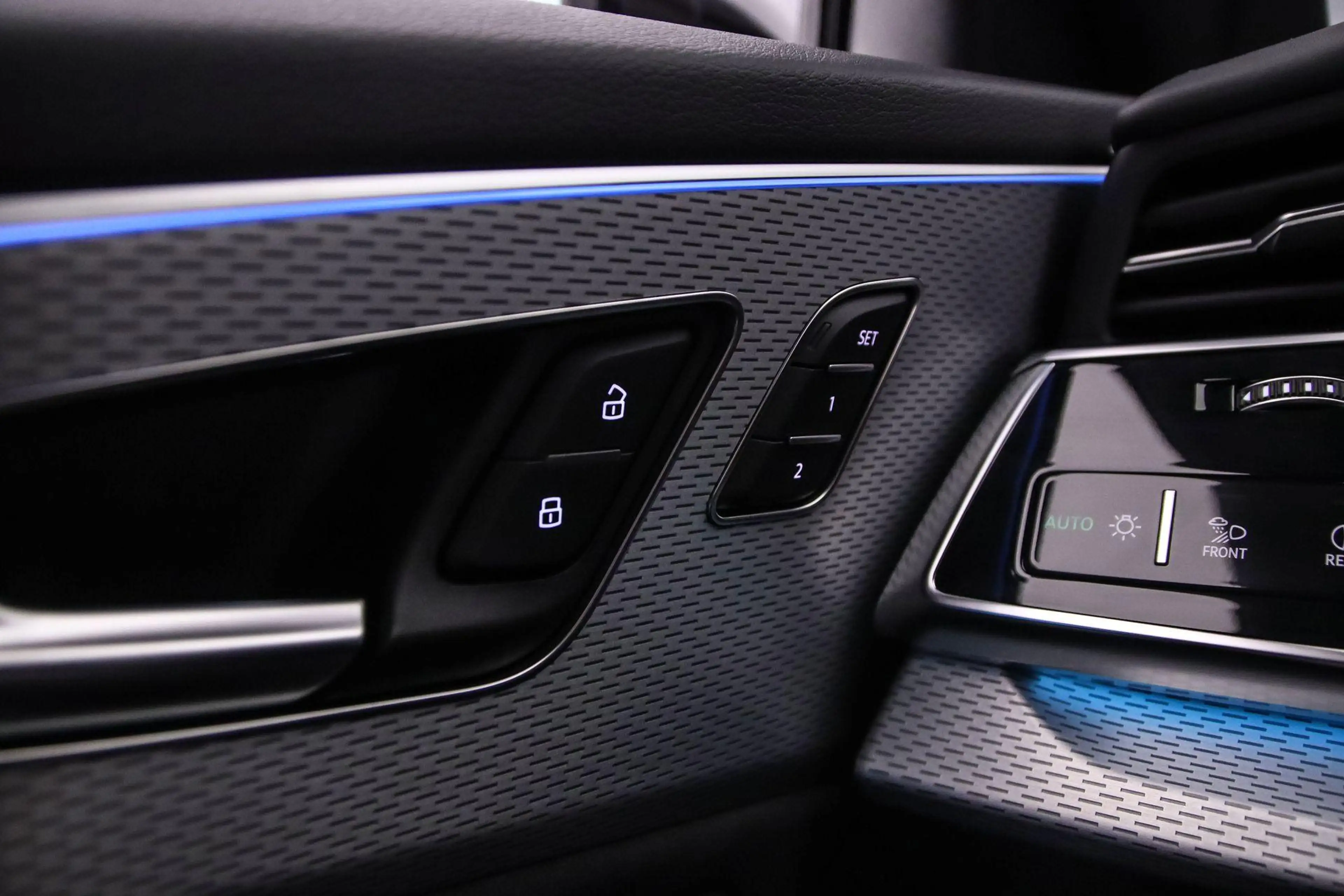 Audi Q8 60 TFSI e quattro Pro Line S Competition | Achtera — photo 13