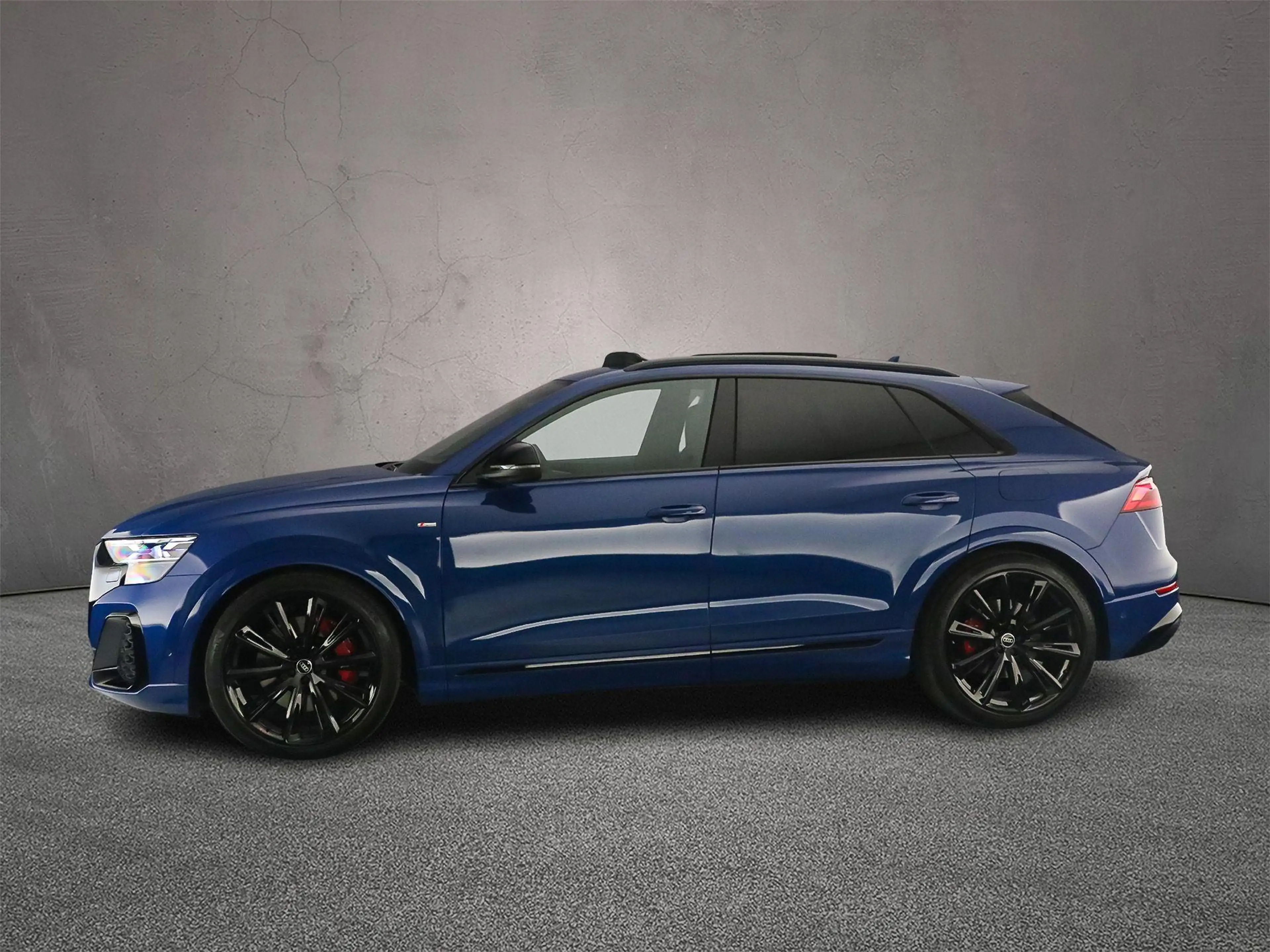 Audi Q8 60 TFSI e quattro Pro Line S Competition | Achtera — photo 2