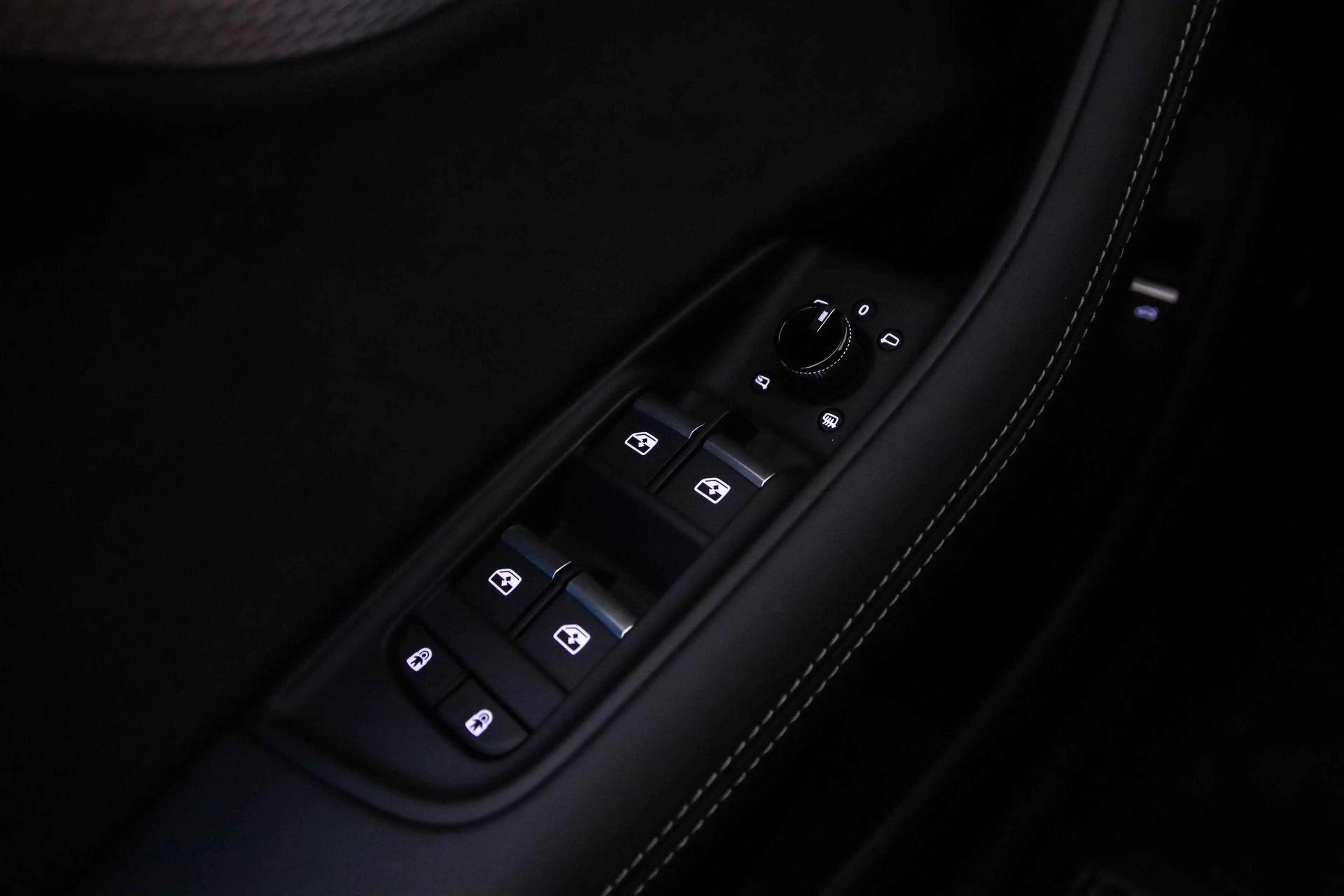 Audi Q8 60 TFSI e quattro Pro Line S Competition | Achtera — photo 14