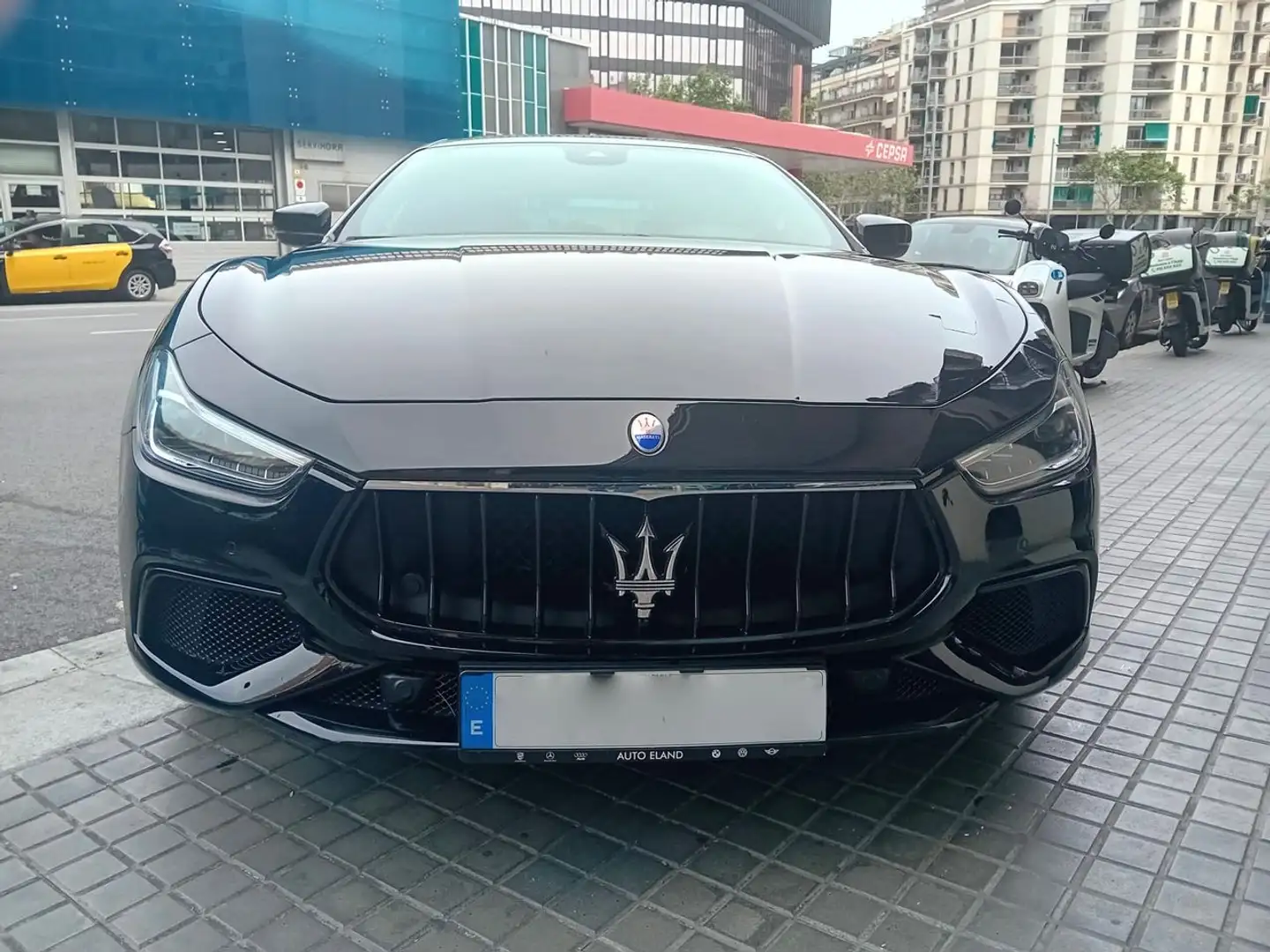 Maserati Ghibli Diesel Aut. 275 Noir - 2