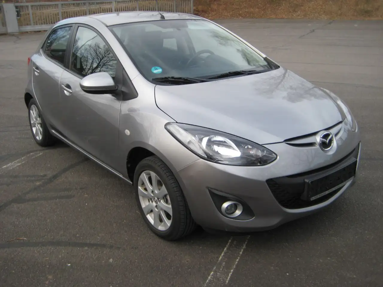 Mazda 2