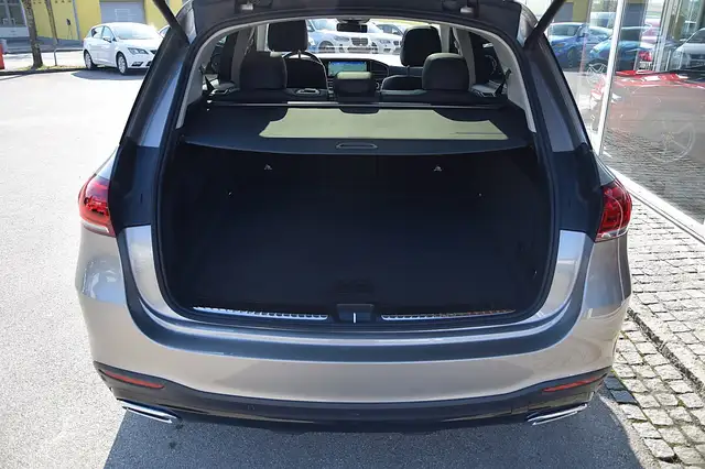 Mercedes-Benz GLE 400 d 4Matic Aut. *AMG-Line* Ansicht 20