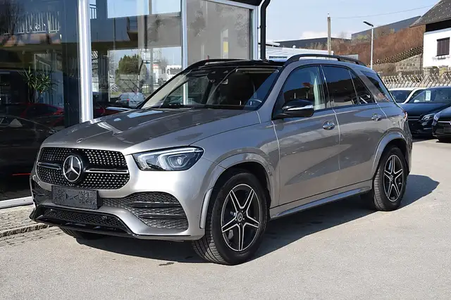 Mercedes-Benz GLE 400 d 4Matic Aut. *AMG-Line* Ansicht 2