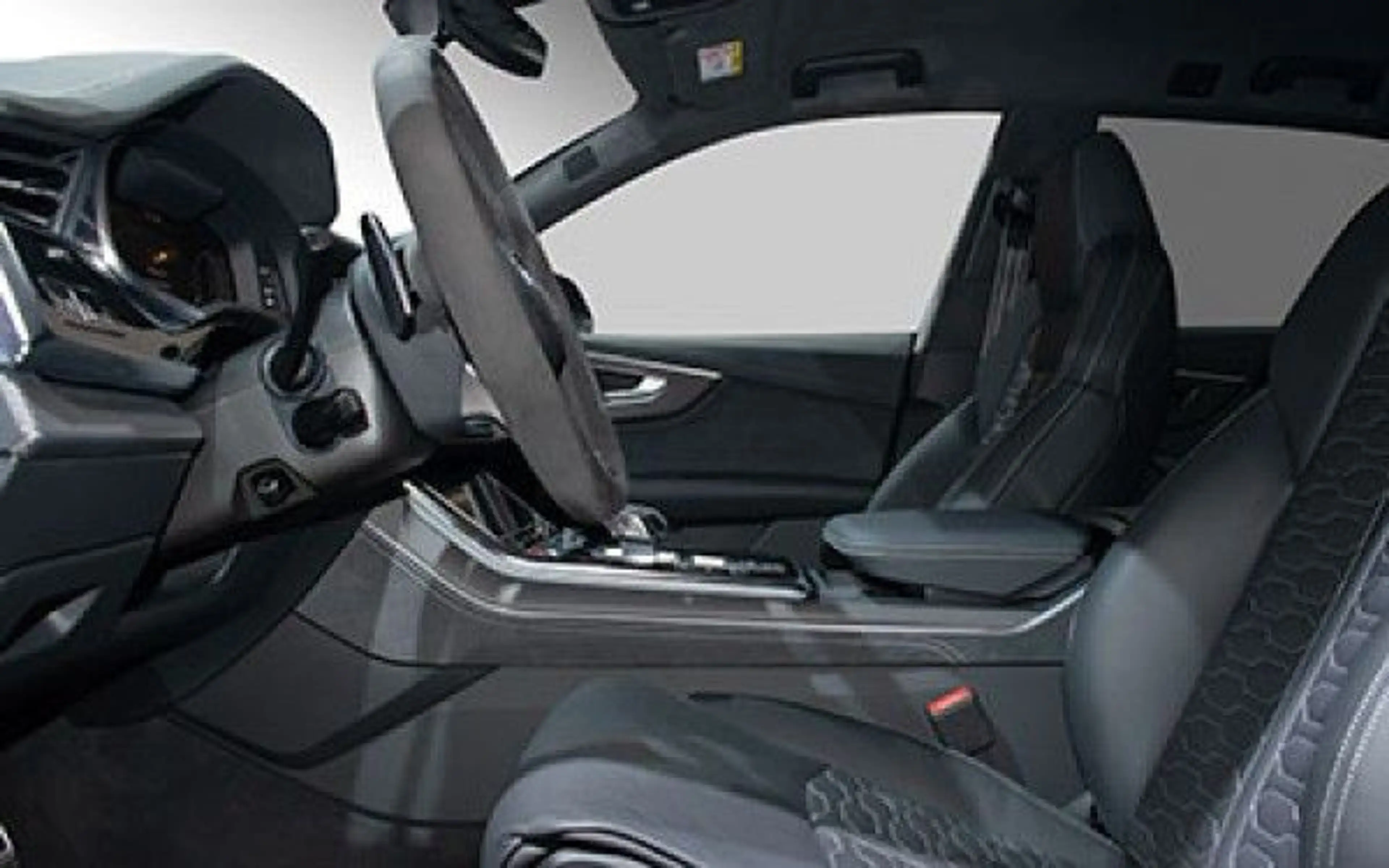 Audi SQ8 TFSI quttro Nachlass 25%* Bestellangebot — photo 9
