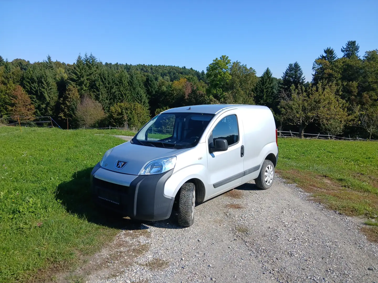 Peugeot Bipper 1,4 HDI 70 /////    13 Monate §57a Pickerl!!!!! srebrna - 1