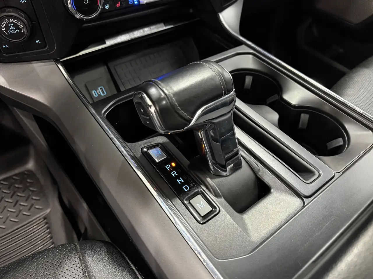 Ford F 150 снимка Ford F 150