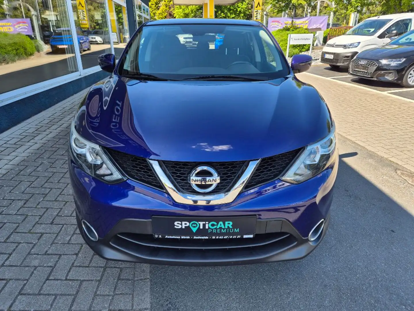 Nissan Qashqai 1.2 DIG-T ACENTA KLIMAAUT.+SITZHZG.+AHK Kék - 2