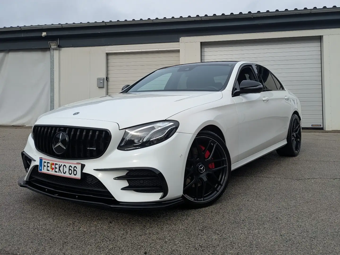 Mercedes-Benz E 300 d Aut. - 1
