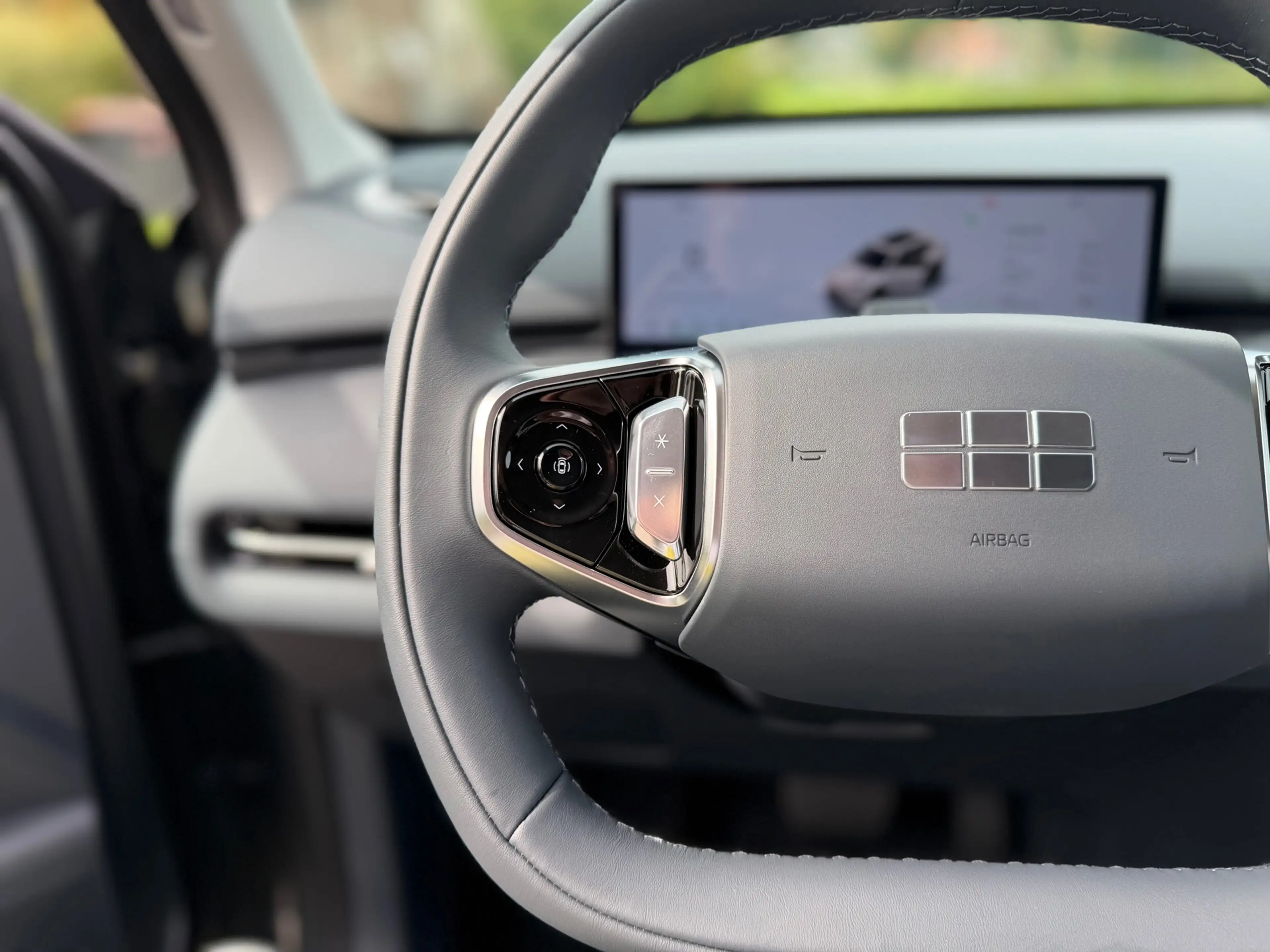 Geely Starray EM-i 1.5 Pro Plug-in Hybrid Automaat / NIEUW! / 360 Cam — photo 11