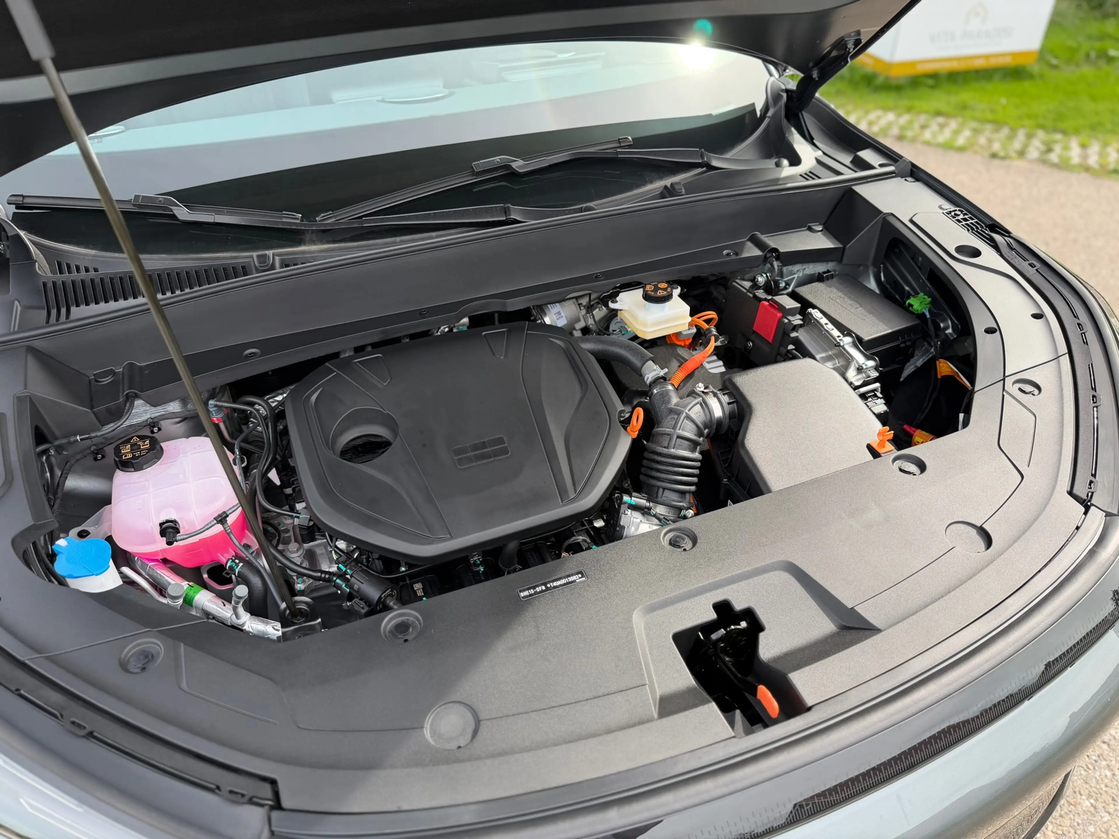 Geely Starray EM-i 1.5 Pro Plug-in Hybrid Automaat / NIEUW! / 360 Cam — photo 26