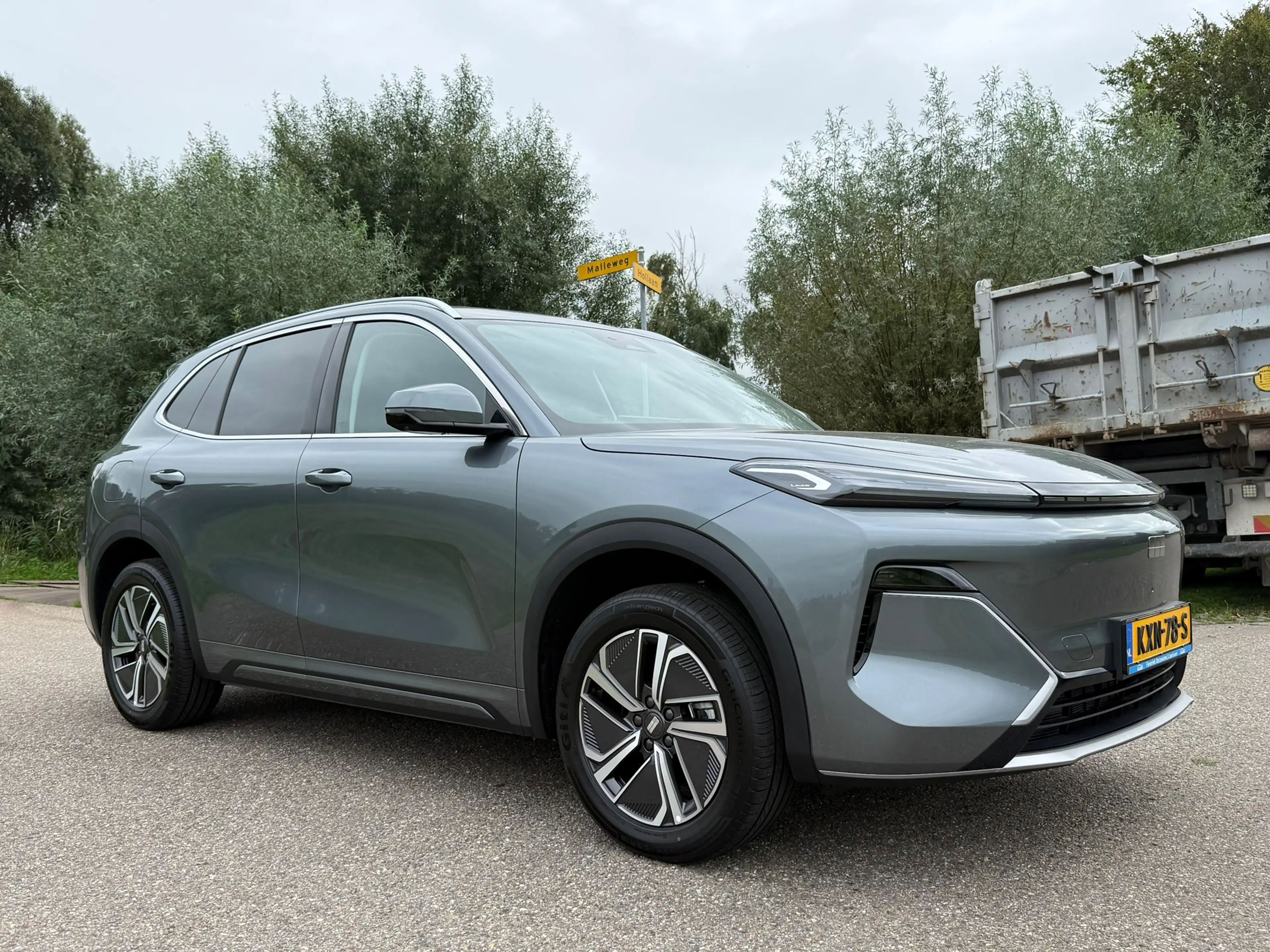 Geely Starray EM-i 1.5 Pro Plug-in Hybrid Automaat / NIEUW! / 360 Cam — photo 33