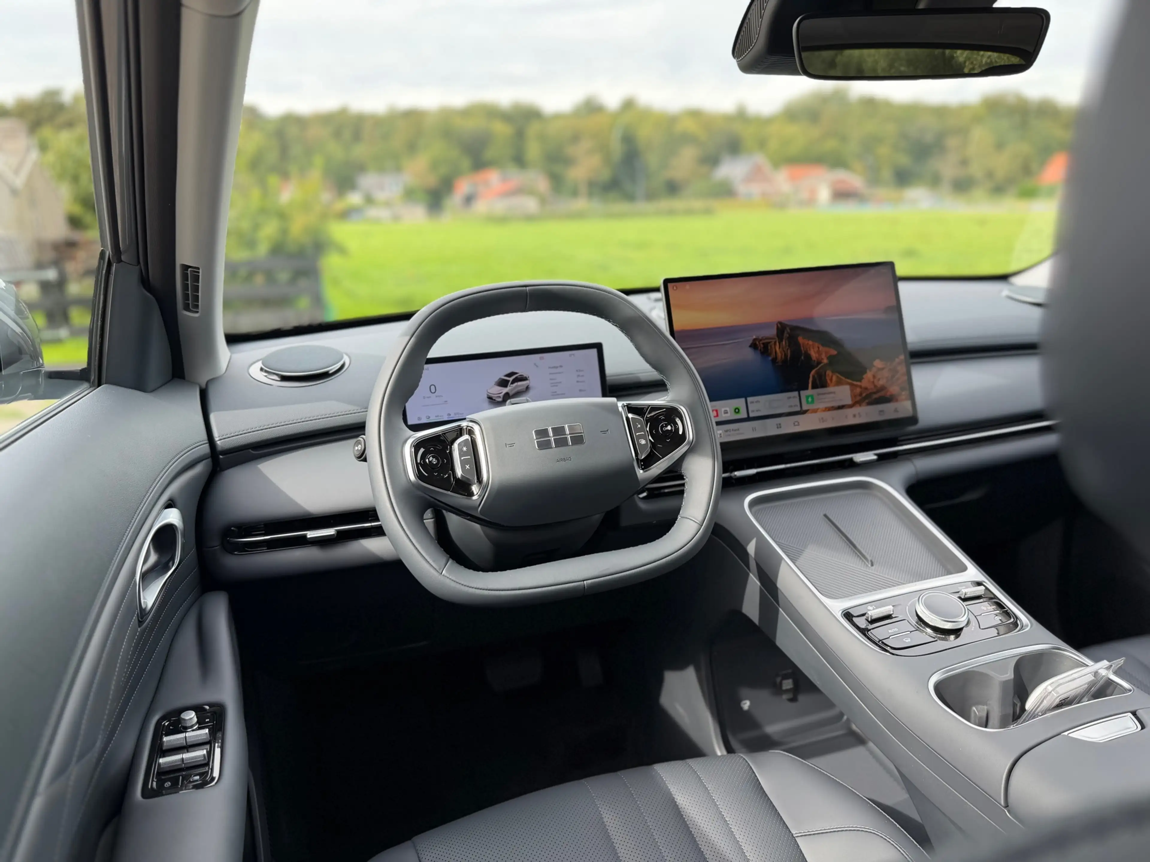 Geely Starray EM-i 1.5 Pro Plug-in Hybrid Automaat / NIEUW! / 360 Cam — photo 9