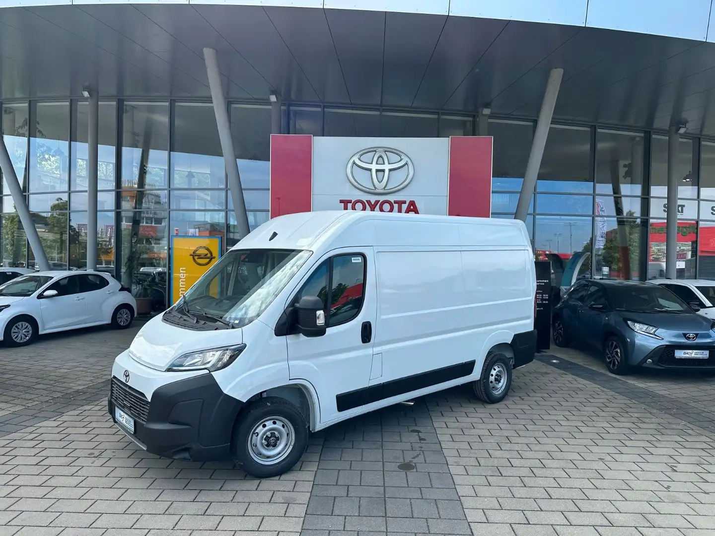 Toyota Proace Max H2 Kasten 35 L2H2 BlueHDi 140 Work Weiß - 1