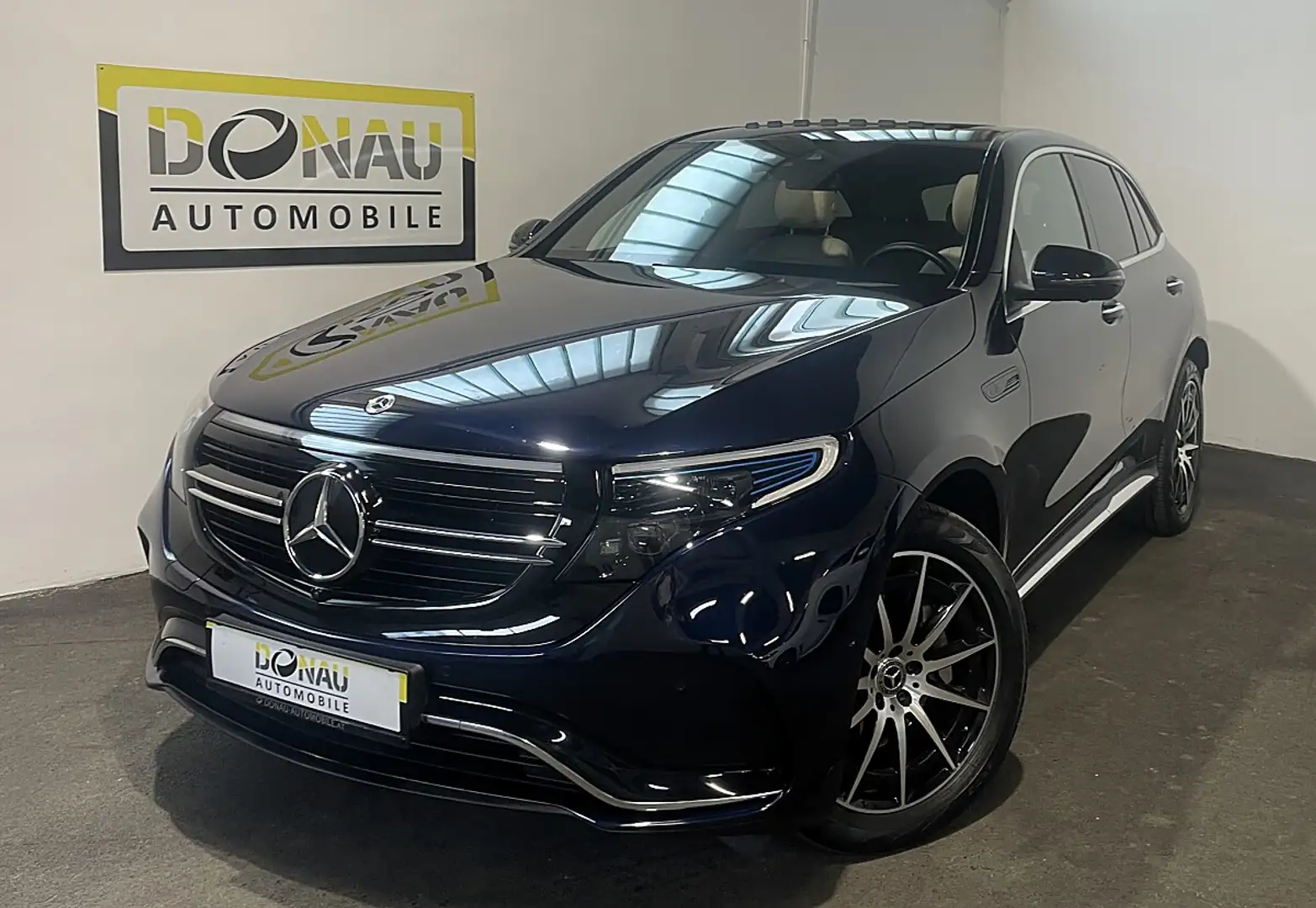Mercedes-Benz EQC 400 4MATIC AMG Line Blau - 1
