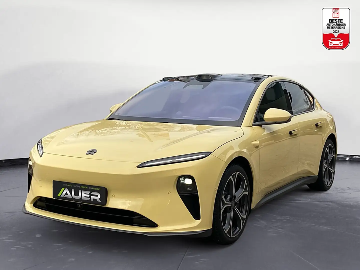 NIO ET5 Longe Range 100 kWh Gelb - 1