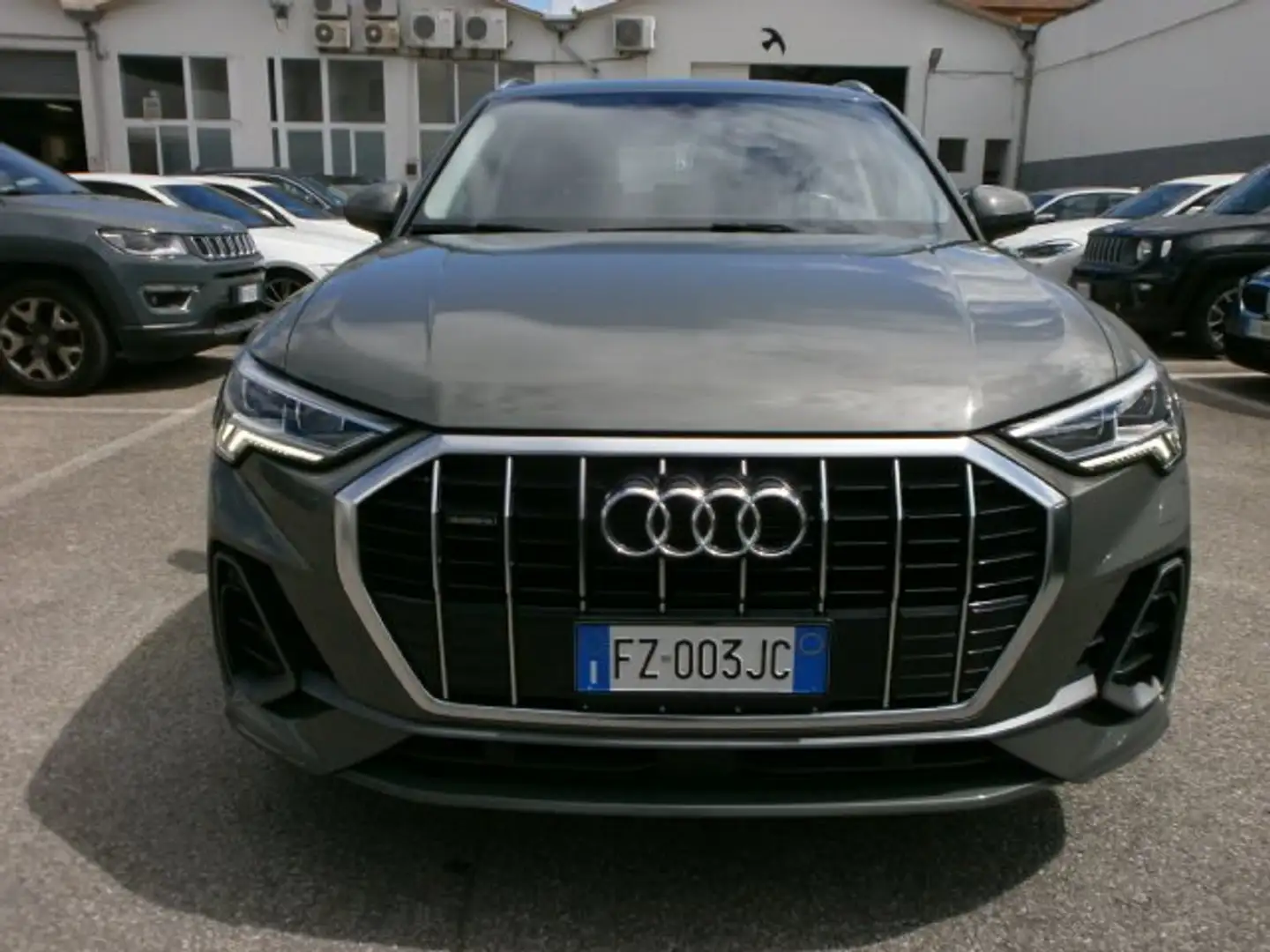 Audi Q3 Q3 40 2.0 tfsi S line edition quattro s-tronic Gris - 2