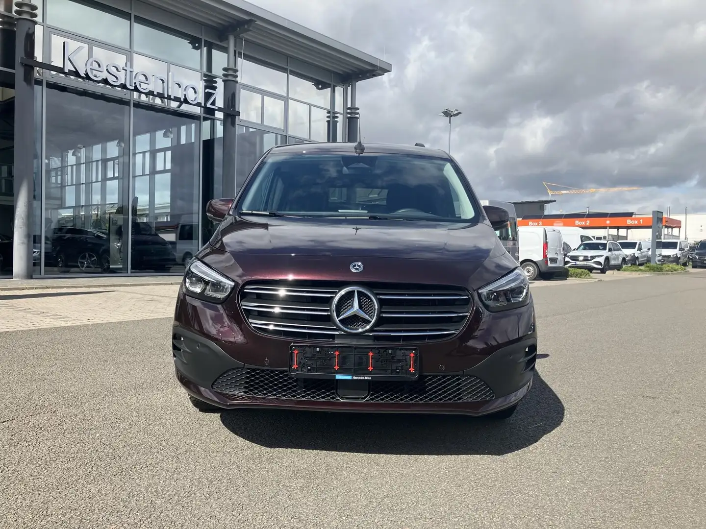 Mercedes-Benz T 180 PROGRESSIVE Standard Modellgeneration 0/LED Rouge - 2