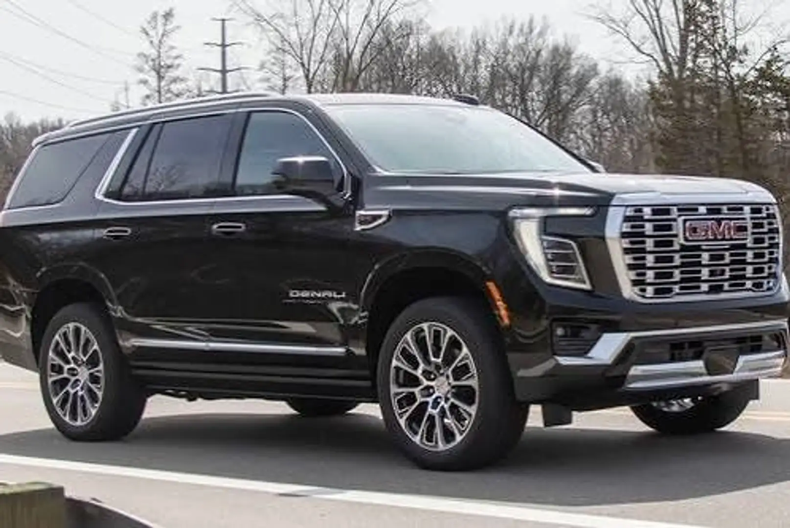 GMC Yukon XL Schwarz - 2