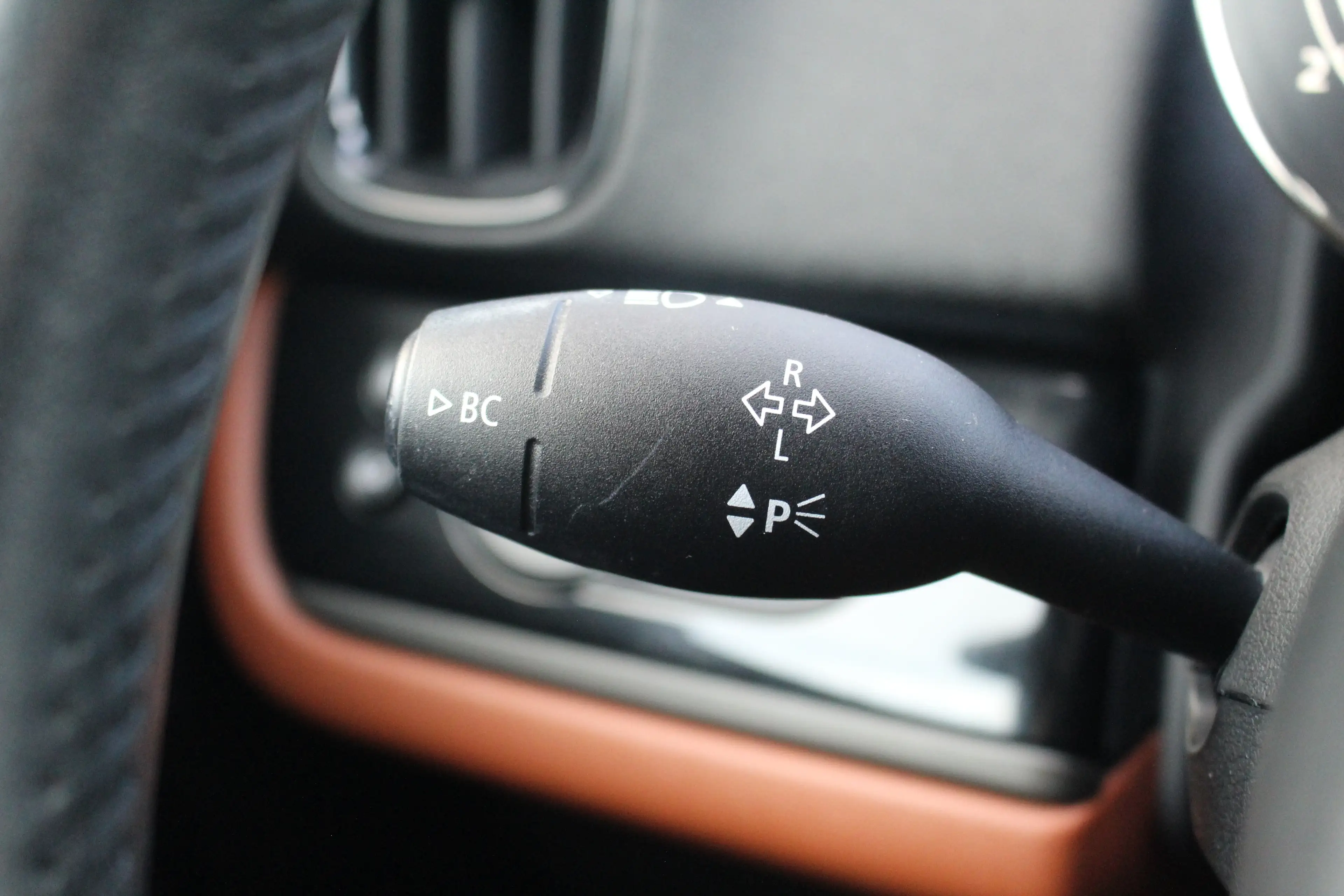 MINI Cooper Countryman 1.5 Chili — photo 15