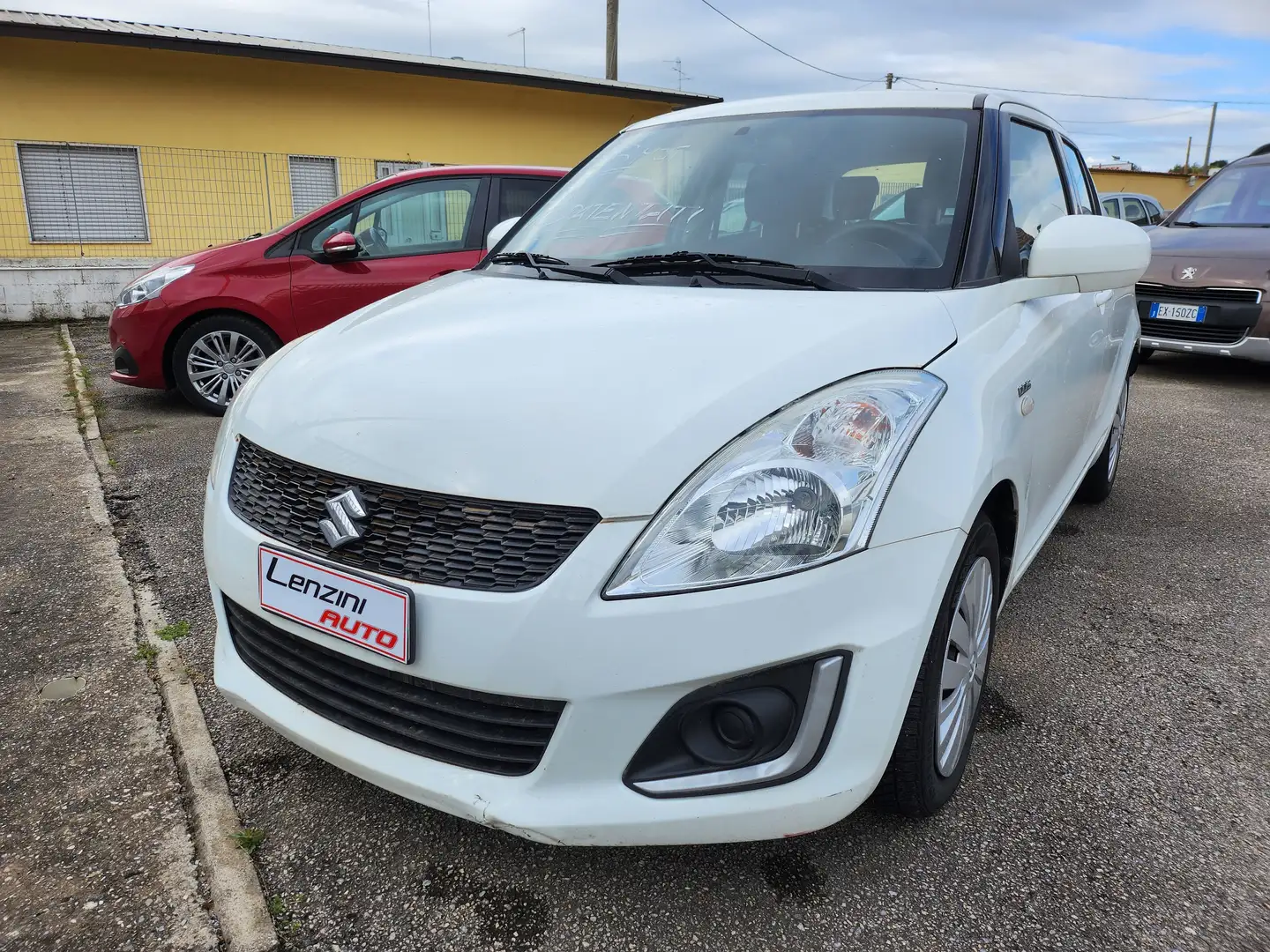 Suzuki Swift Swift 5p 1.3 ddis B-Easy Weiß - 1