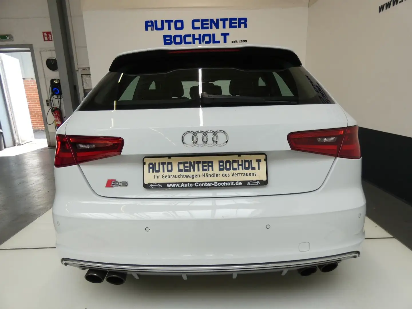 Audi S3 2.0 TFSI quattro*NaviNNI*Panorama*PDC White - 2