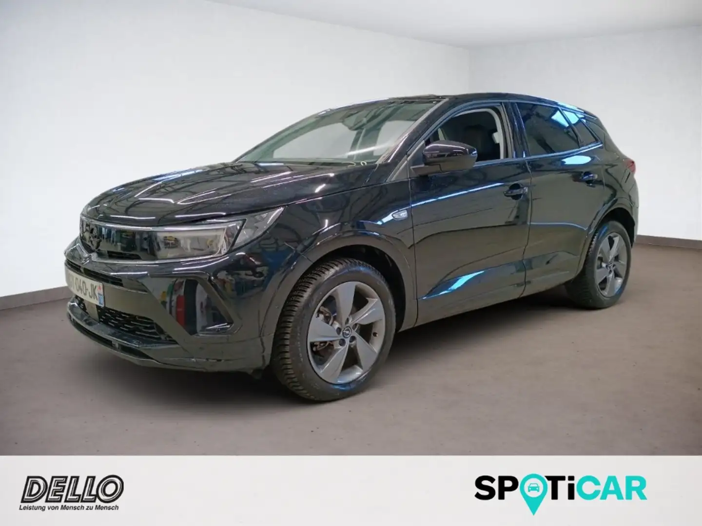 Opel Grandland 1.2T GS Aut. Navi 360 Kamera LED ACC El. Heckklapp Schwarz - 1