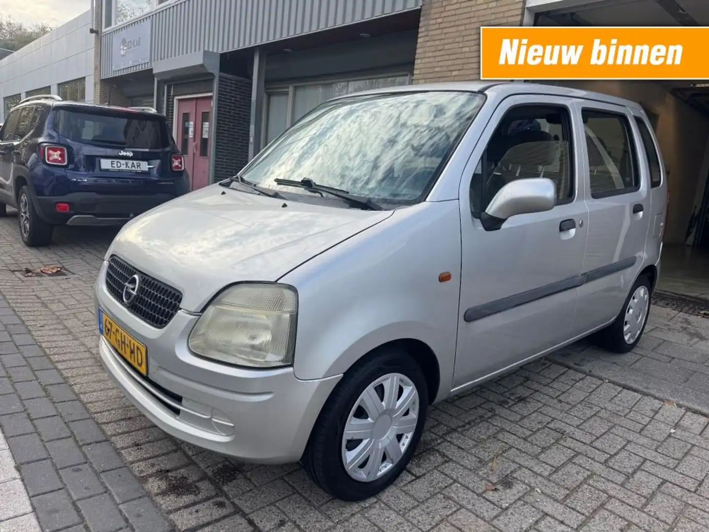 Opel Agila 1.2-16V Comfort NETTE AUTO RIJDT GOED NAP APK 12-2 Šedá - 1