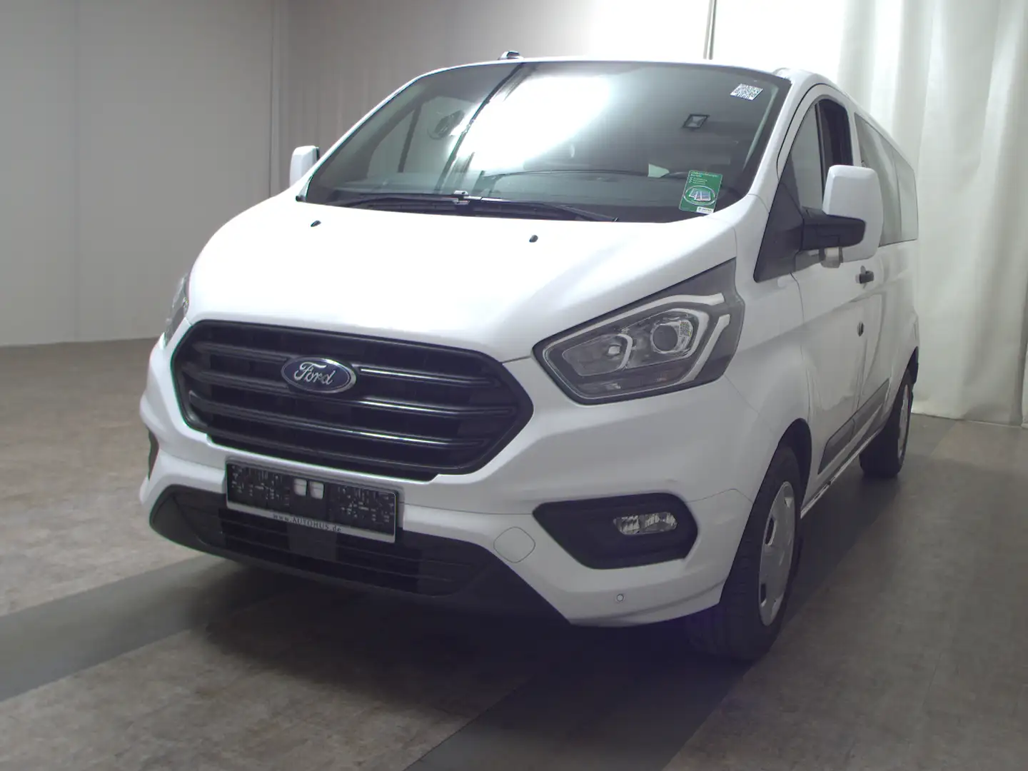 Ford Transit Custom 2.0 TDCi Trend L2 9-Sitzer Navi Weiß - 2