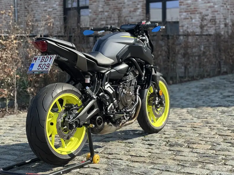 Yamaha MT-07 - foto 8