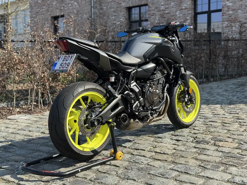 Yamaha MT-07 - foto 3