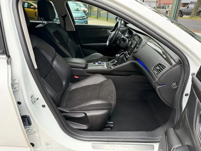 Renault Talisman view 22