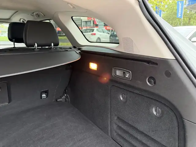 Renault Talisman view 28