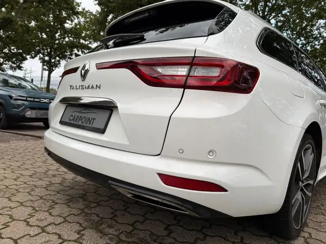 Renault Talisman view 20