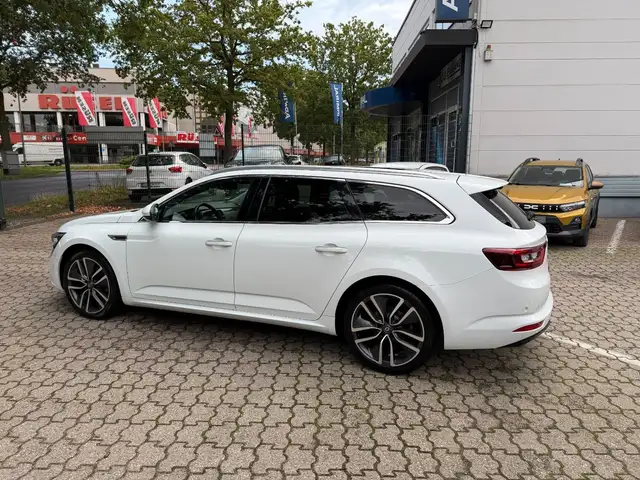 Renault Talisman view 8