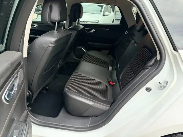 Renault Talisman view 30
