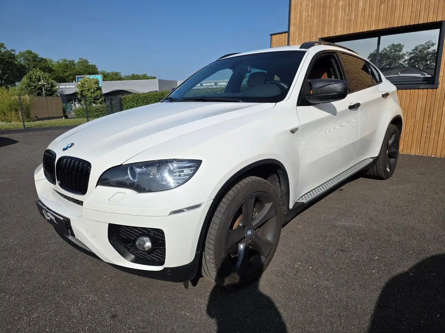 BMW X6 3.0L XDRIVE 235CH Blanc - 1